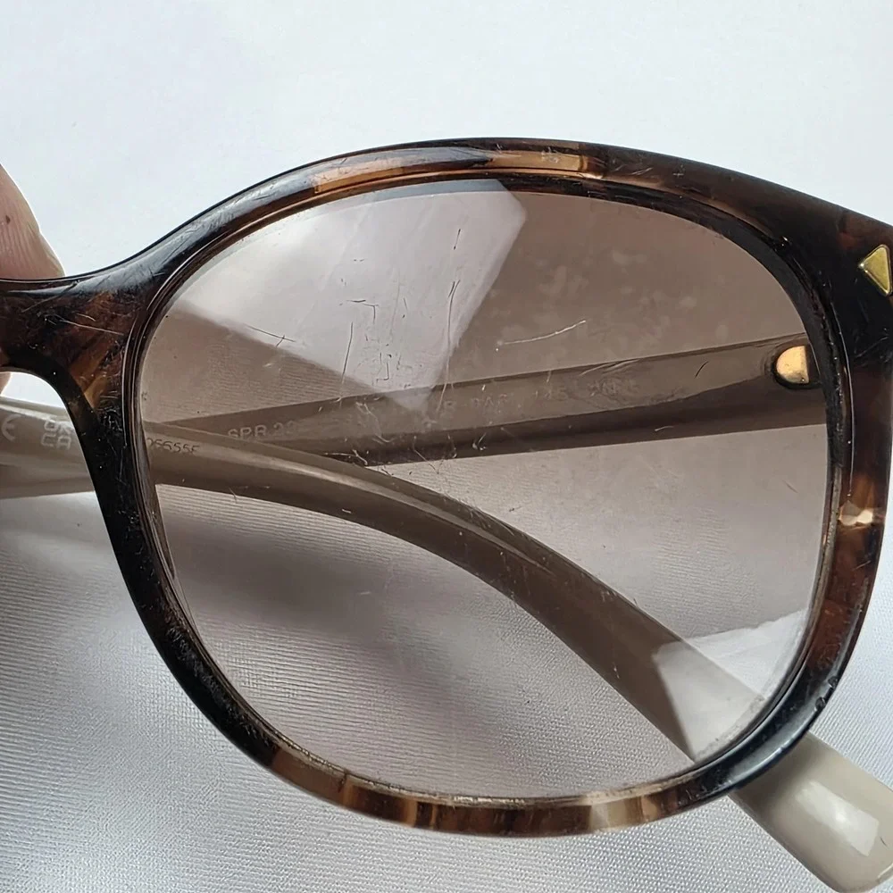 Prada SPR 22Z Sunglasses Womens 53-17 Brown Tortoise Butterfly Gradient Italy